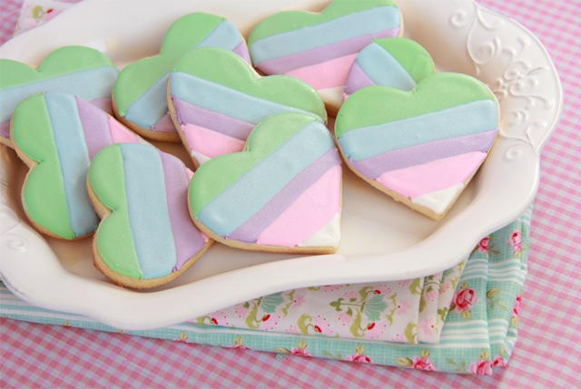 Galletas de corazón arcoiris. Con tutorial técnica del acolchado.