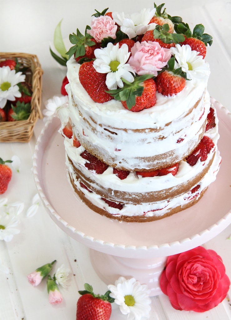 Naked Cake de fresas con nata
